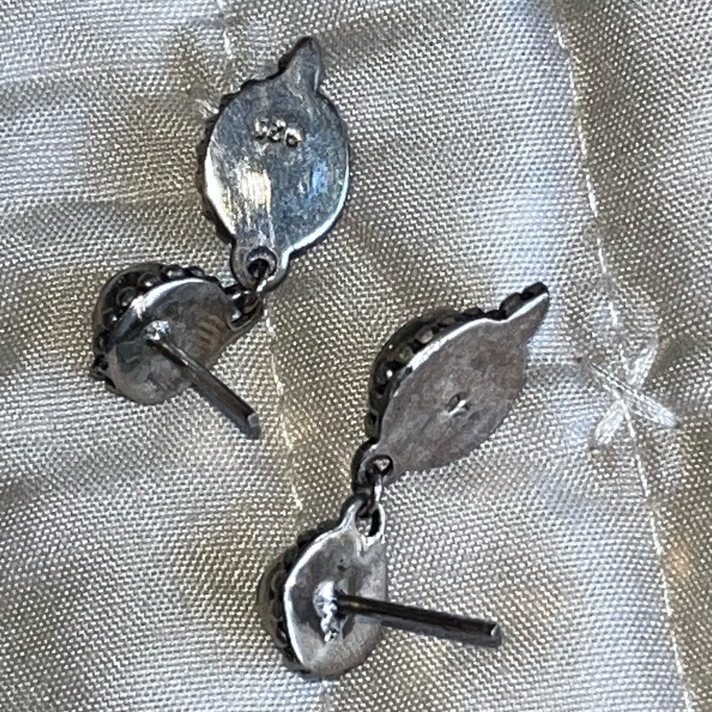 Vintage Purple and 925 Silver Dangle Earrings - Picture 4 of 6